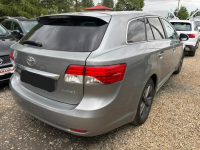 Avensis 1.8 benzyna Advan 147km  KAMER skóra NAV serwi BEZYWPADEK 2015 Tychy - zdjęcie 2