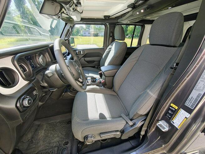 Jeep Wrangler Łódź - zdjęcie 12