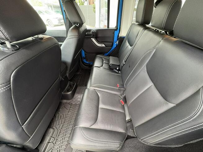 Jeep Wrangler 2.8 CRD Unlimited | 200KM | Edycja SAHARA | Stan BDB | Pyzdry - zdjęcie 9