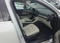 Volvo XC 40 Ultimate Bright Theme / AWD / B5 Częstochowa - zdjęcie 10