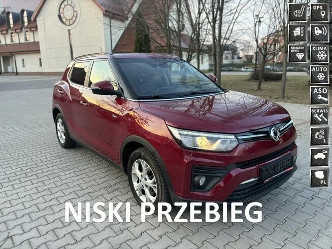 SsangYong Tivoli Wyjątkowy   Model   Niski udokumentowany przebieg Poznań - zdjęcie 1
