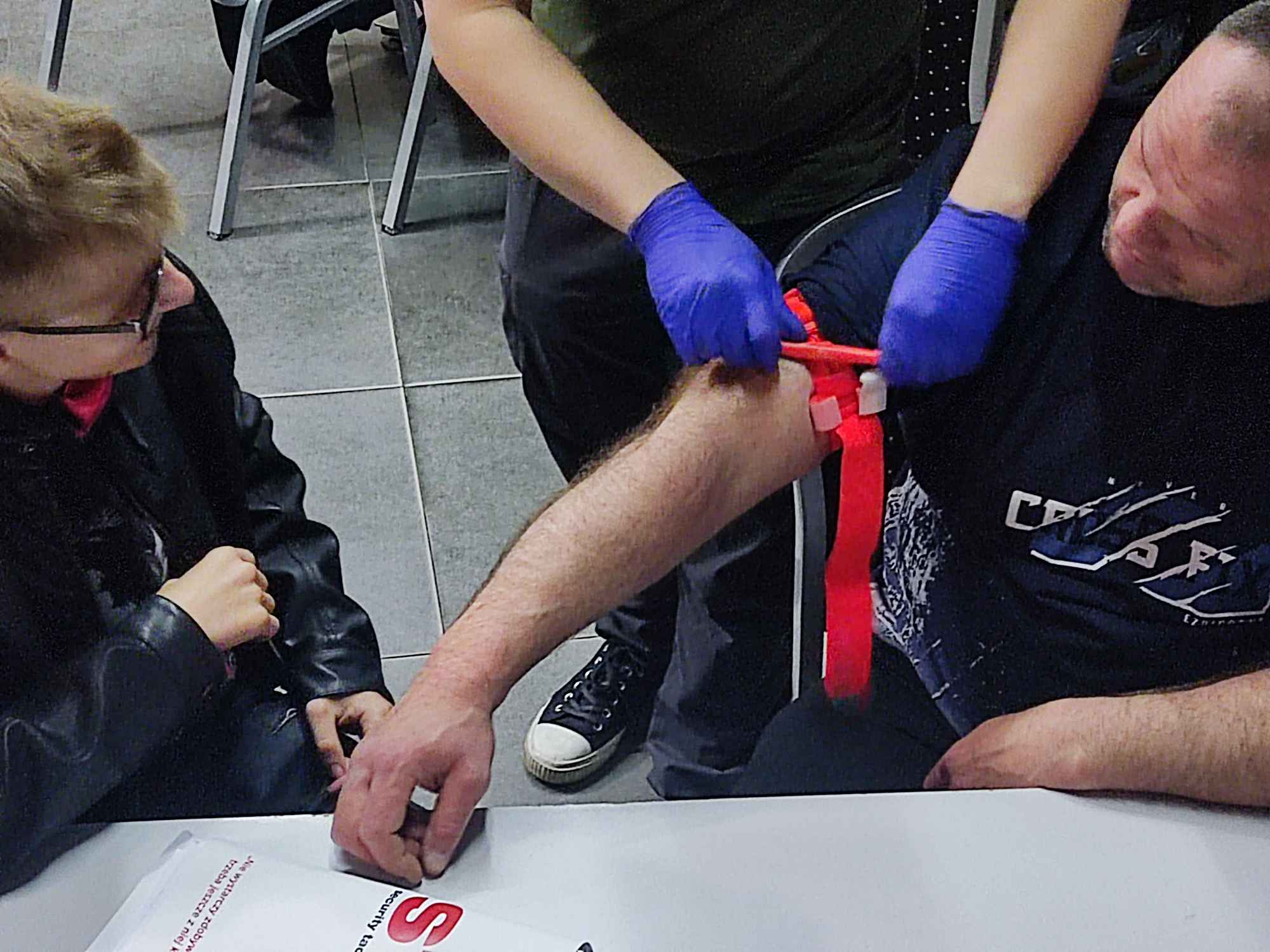 Kurs Ochrony Kwalifikowany i Doskonalący Szkoła Ochrony STS Security Radomsko - zdjęcie 1