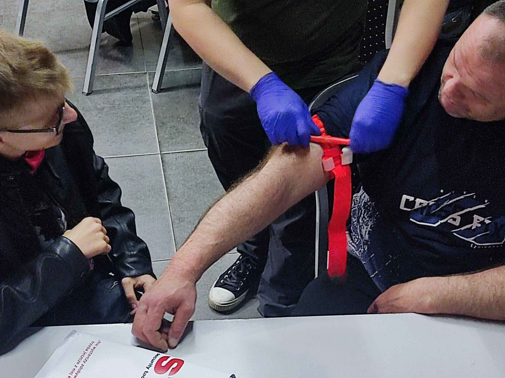 Kurs Ochrony Kwalifikowany i Doskonalący Szkoła Ochrony STS Security Radomsko - zdjęcie 1