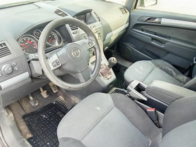 Opel Zafira  1.8 benz   7 foteli   2005rok Bielawa - zdjęcie 2