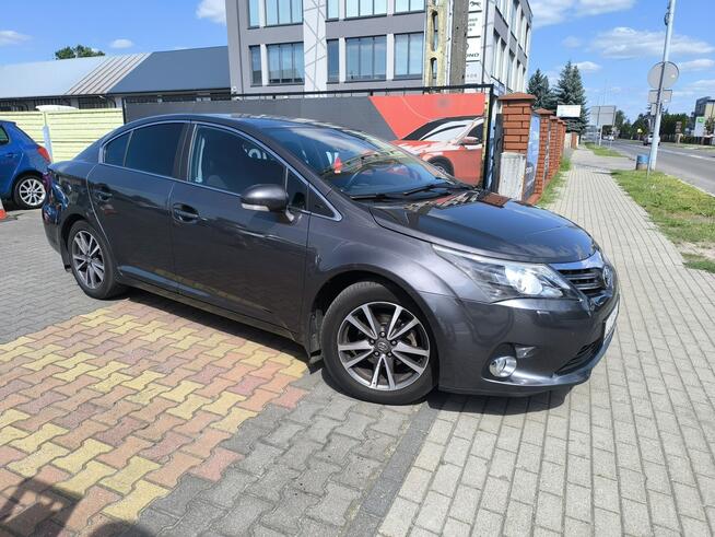 Toyota Avensis 2.0 Valvematic 152KM GAZ LPG Klimatronic Łuków - zdjęcie 2
