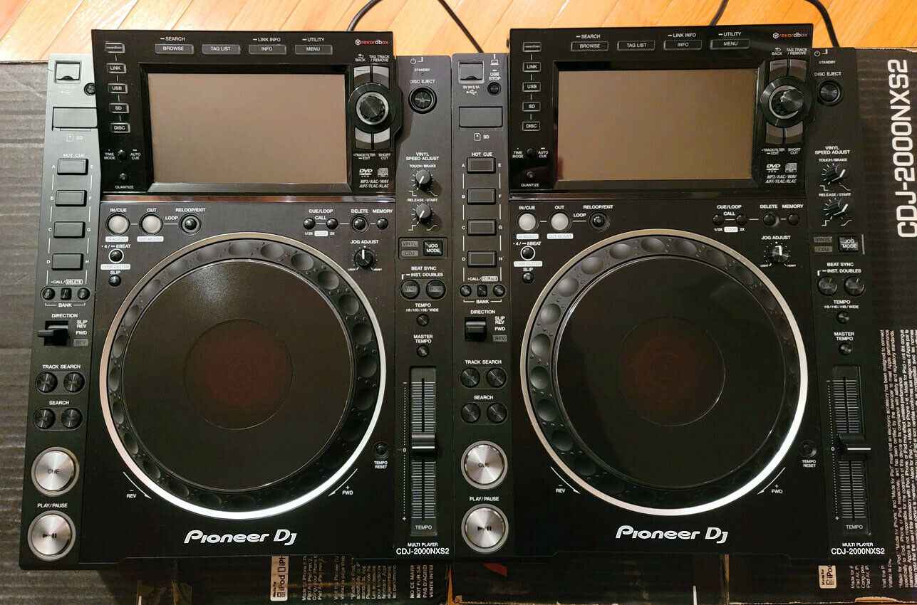 Pioneer CDJ-3000 Multi-Player / Pioneer DJM-A9 / Pioneer DJM-V10-LF Stare Miasto - zdjęcie 7