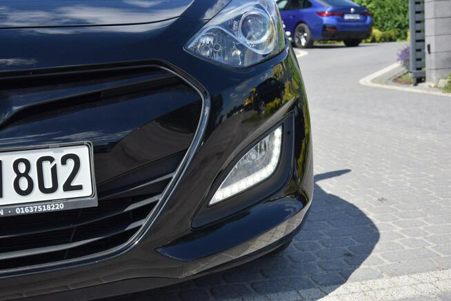 Hyundai i30 1.4B 108 TYS KM Klima Odpinany Hak PDC Sprowadzony Tarnogród - zdjęcie 7