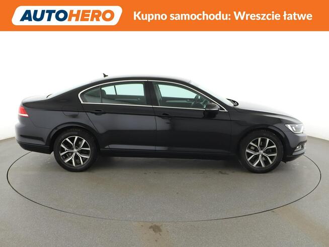 Volkswagen Passat climatronic navi kamera ACC LED Warszawa - zdjęcie 9