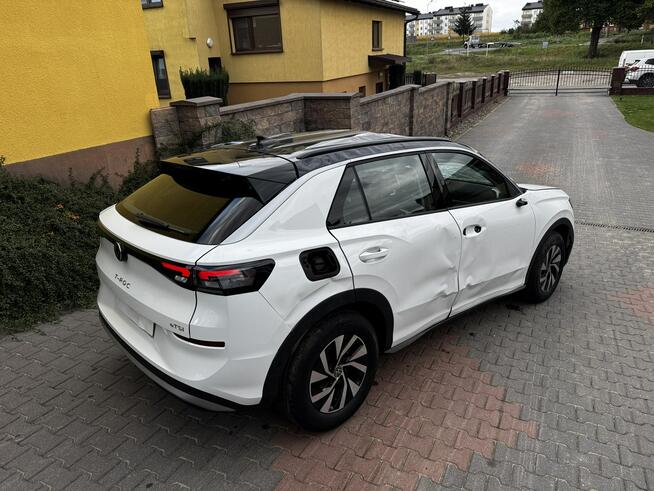 Volkswagen T-Roc 1.5 eTSi  DSG7 Navi# Climatronic#Nowy Model Margonin - zdjęcie 6