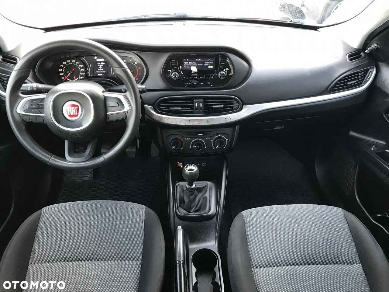 Fiat Tipo 2019 · 98 837 km · 1 368 cm3 · Benzyna+LPG Tychy - zdjęcie 9