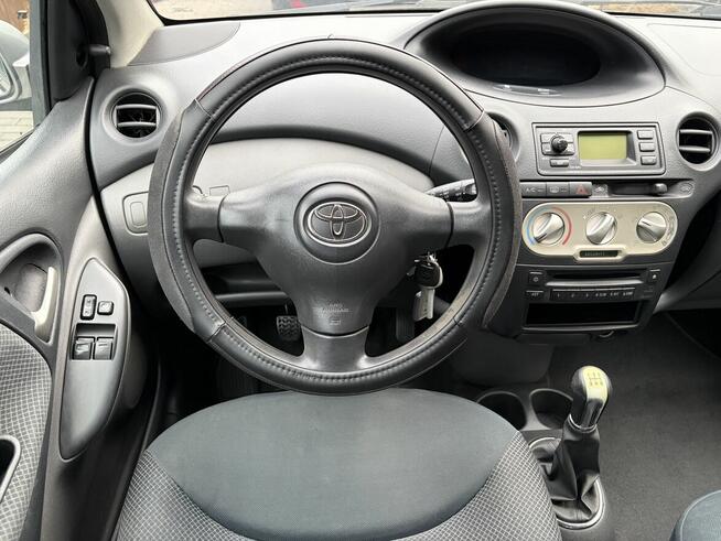Toyota Yaris 2005 Salon Polska 1.0 Benzyna Legionowo - zdjęcie 6