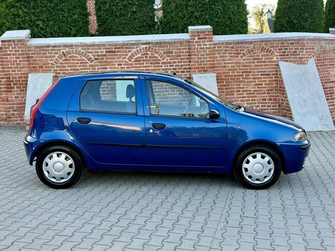 Fiat Punto Klimatyzacja ! 2 kpl opon Lato + Zima ! Opłaty do 05/2027 ! Zwoleń - zdjęcie 12