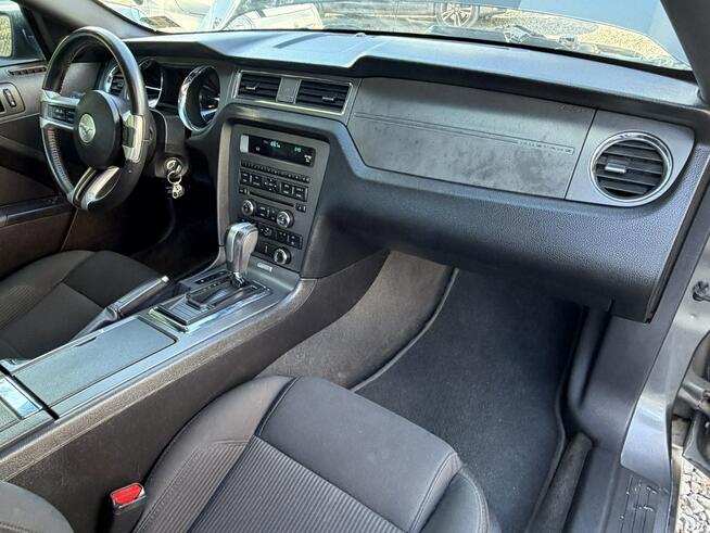 Ford Mustang 3,7 v6 305KM VAT 23 Łodygowice - zdjęcie 10