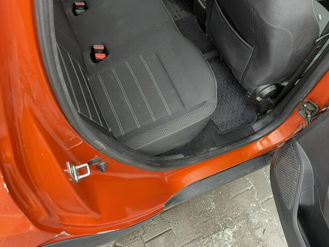 Dacia Duster 4x4 Klimatyzacja  Czujniki parkowania 115KM Gliwice - zdjęcie 7