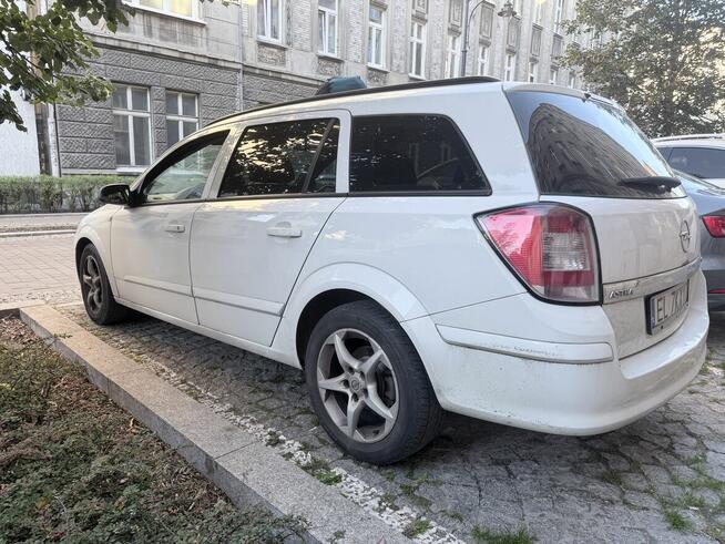 syndyk sprzeda Opla Astra Łódź - zdjęcie 6