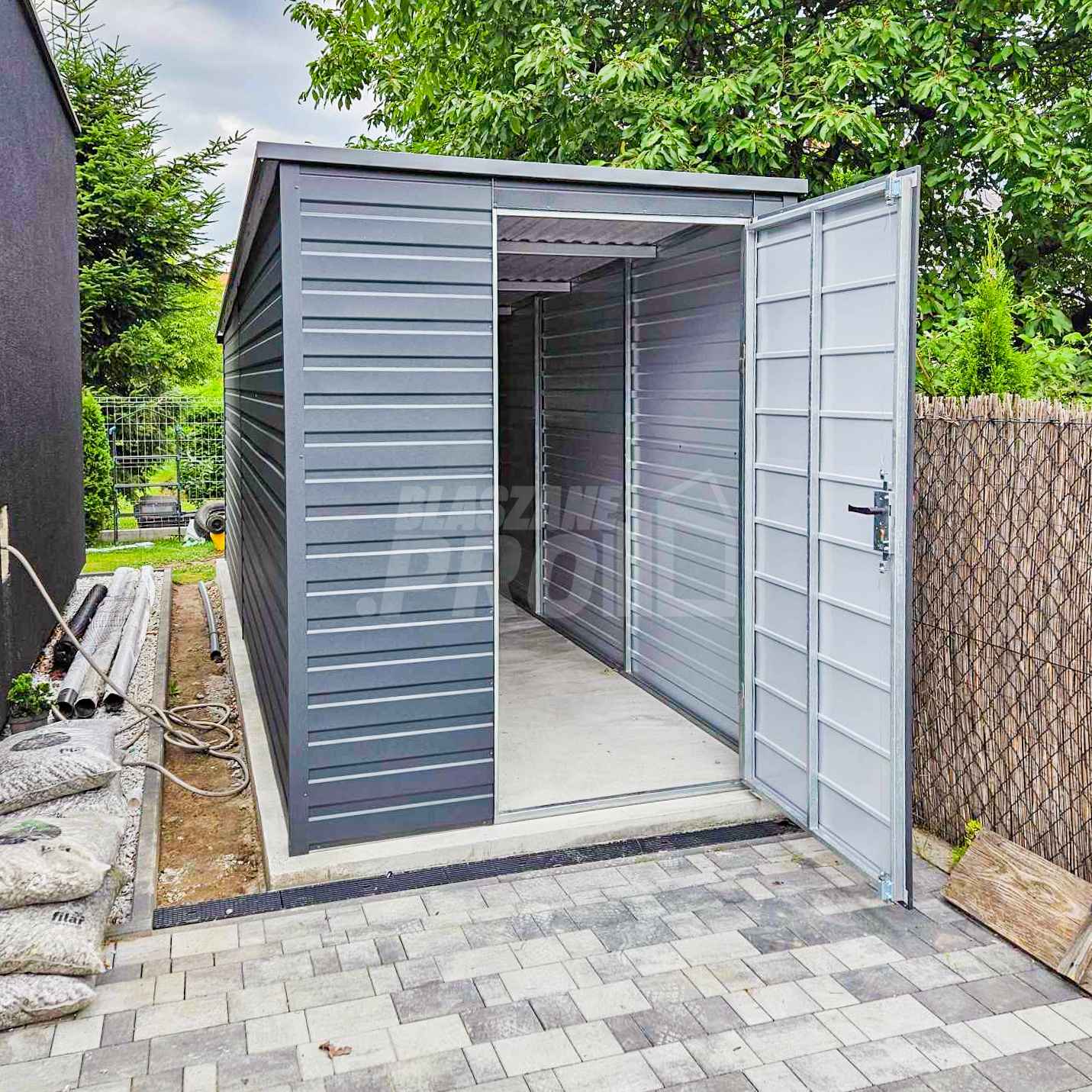 Schowek - domek ogrodowy 1,8x4m drzwi - okno - antracyt - rynny GP425 Chojnice - zdjęcie 4