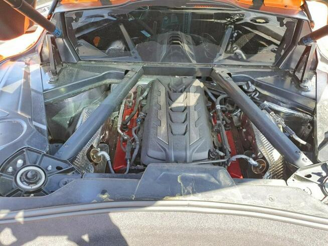 Chevrolet Corvette Najbogatsza wersja / 6.2 V8 / niski przebieg Tarnów - zdjęcie 11