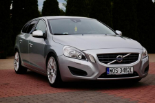 Volvo V60 2.0_163KM_Rdesign_Automat Rzekuń - zdjęcie 6