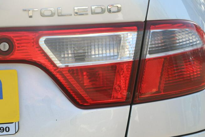Seat Toledo GAZ, klimatronic, zarejestrowany Opole - zdjęcie 6
