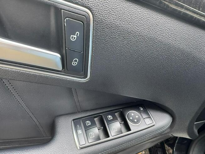 Mercedes E 220 E 2012  avantgarde SKÓRA nowy silnik  4-matic Łodygowice - zdjęcie 11