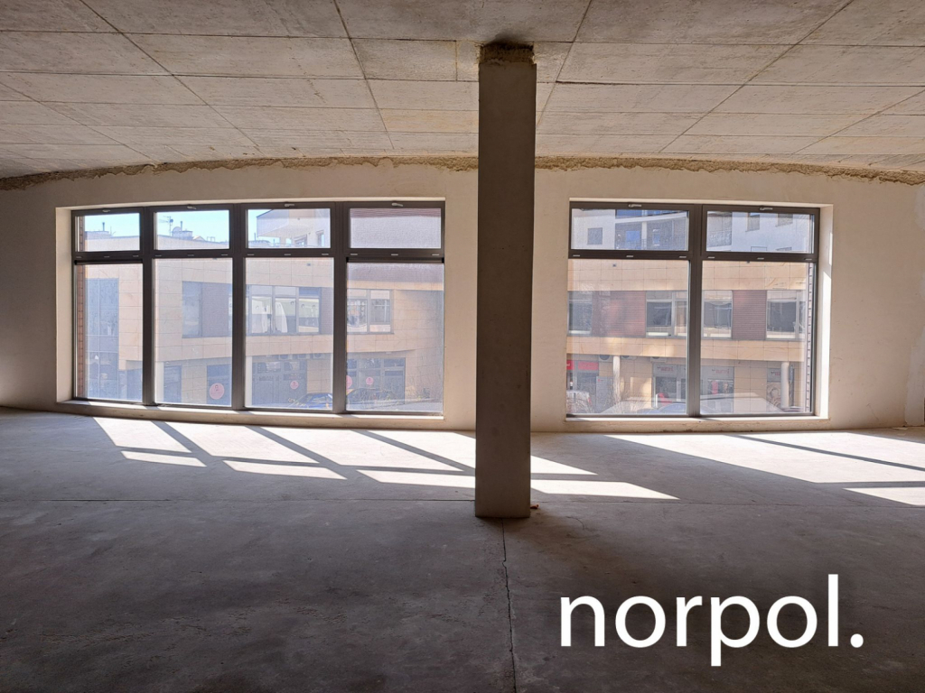 Open space do zaaranżowania w reprezentacyjnym apartamentowcu, os. Kraków - zdjęcie 10