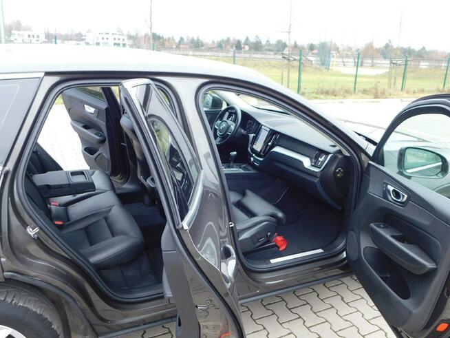Volvo XC 60 z Gwarancją Bezwypadkowe 100% Model 2020r Żyrardów - zdjęcie 10