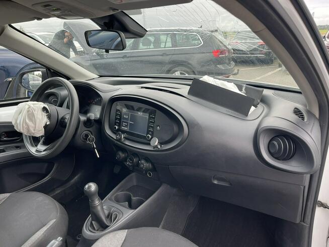 Toyota Aygo X Klimatyzacja Tempomat aktywny LPG Gliwice - zdjęcie 10