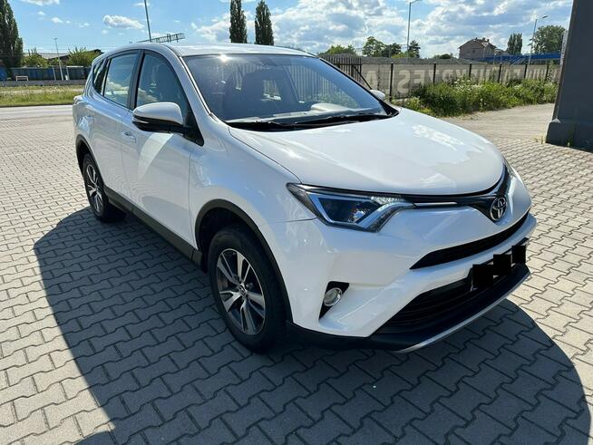 Toyota RAV-4 2.0D4D, Biała perła, Alu18, Stan Idealny, Opłacony Ostrowiec Świętokrzyski - zdjęcie 5