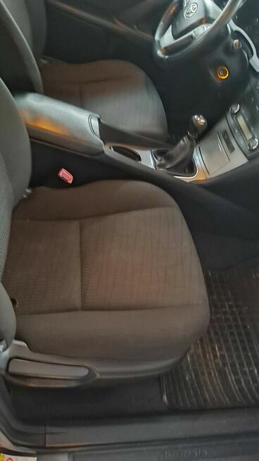 Sprzedam Toyota avensis t27 Brodnica - zdjęcie 5
