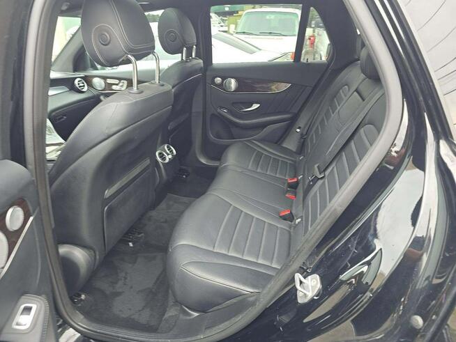 Mercedes GLC 300 4Matic / pakiet AMG / niski przebieg Chwaszczyno - zdjęcie 6