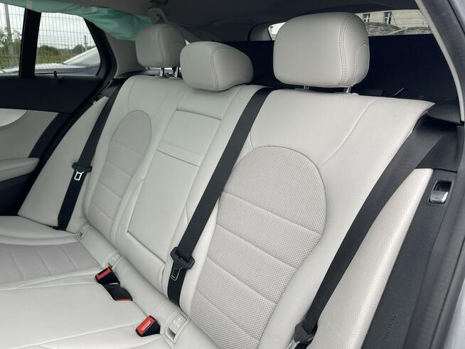 Mercedes C 400 4Matic Automat Podgrz. Skóra Panorama Pamięć 333KM Gliwice - zdjęcie 11