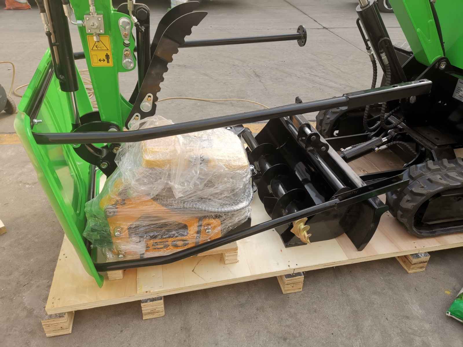 Mini Koparka 1T z akcesoriami Nowe Miasto - zdjęcie 3