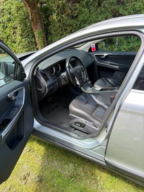 Sprzedam Volvo XC 60 3.0 T6 z LPG 2012 rok prod. Krosno - zdjęcie 7