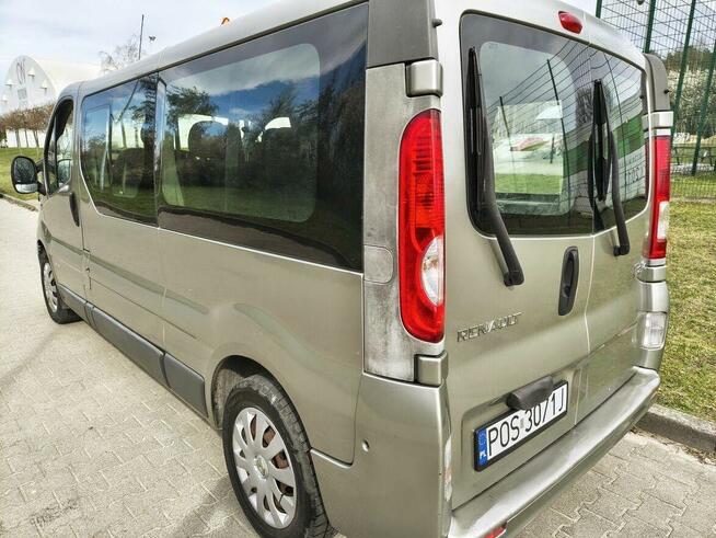 Renault Trafic z Polskiego Salonu Ostrów Wielkopolski - zdjęcie 5