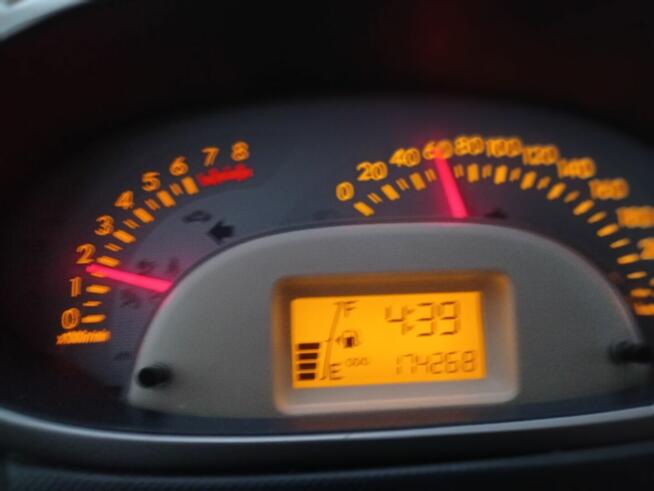 Subaru Justy 1.0 2008 Tarnów - zdjęcie 9