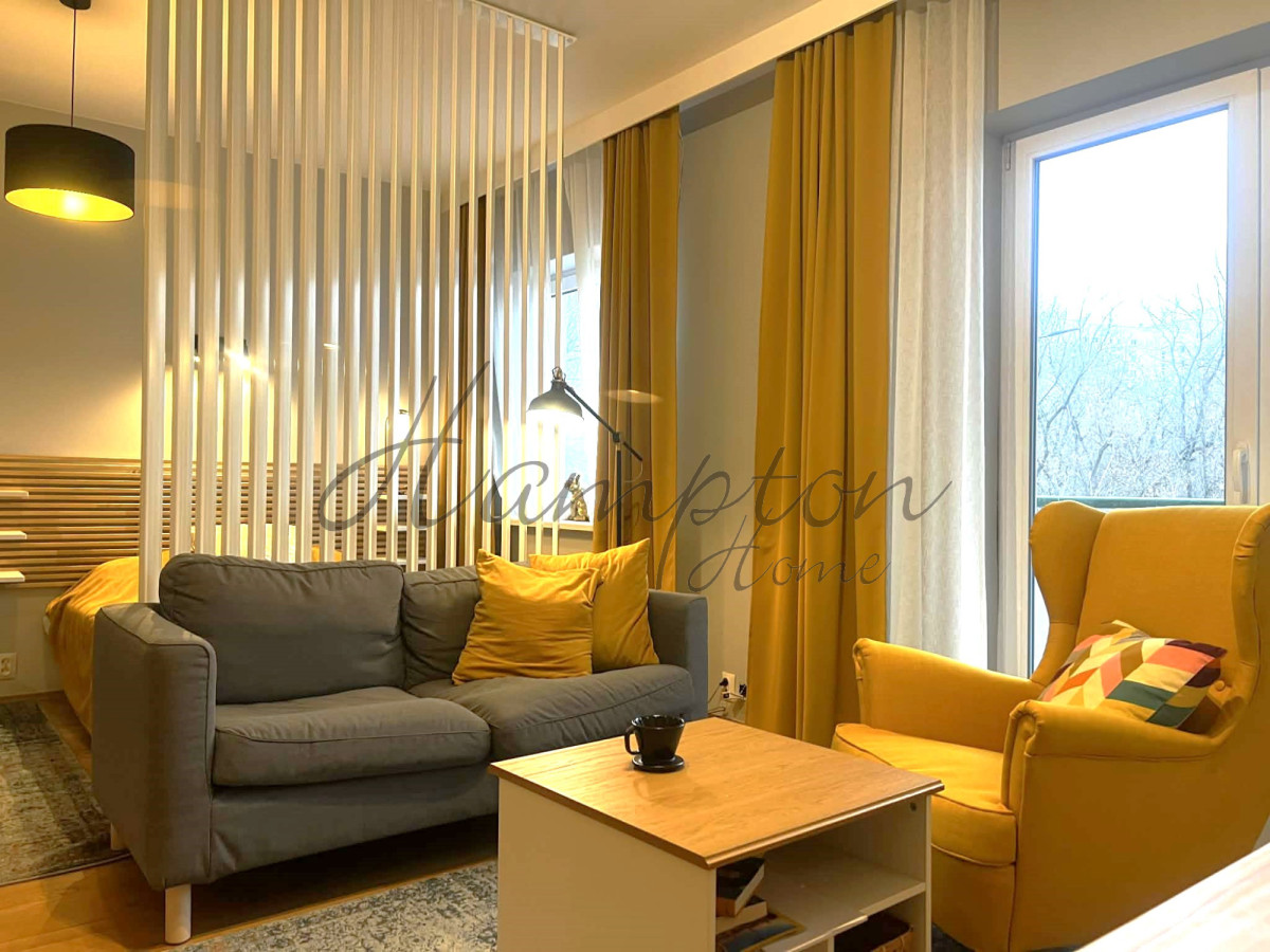 Kawalerka z widokiem na Park Kępa Potocka Żoliborz - zdjęcie 3