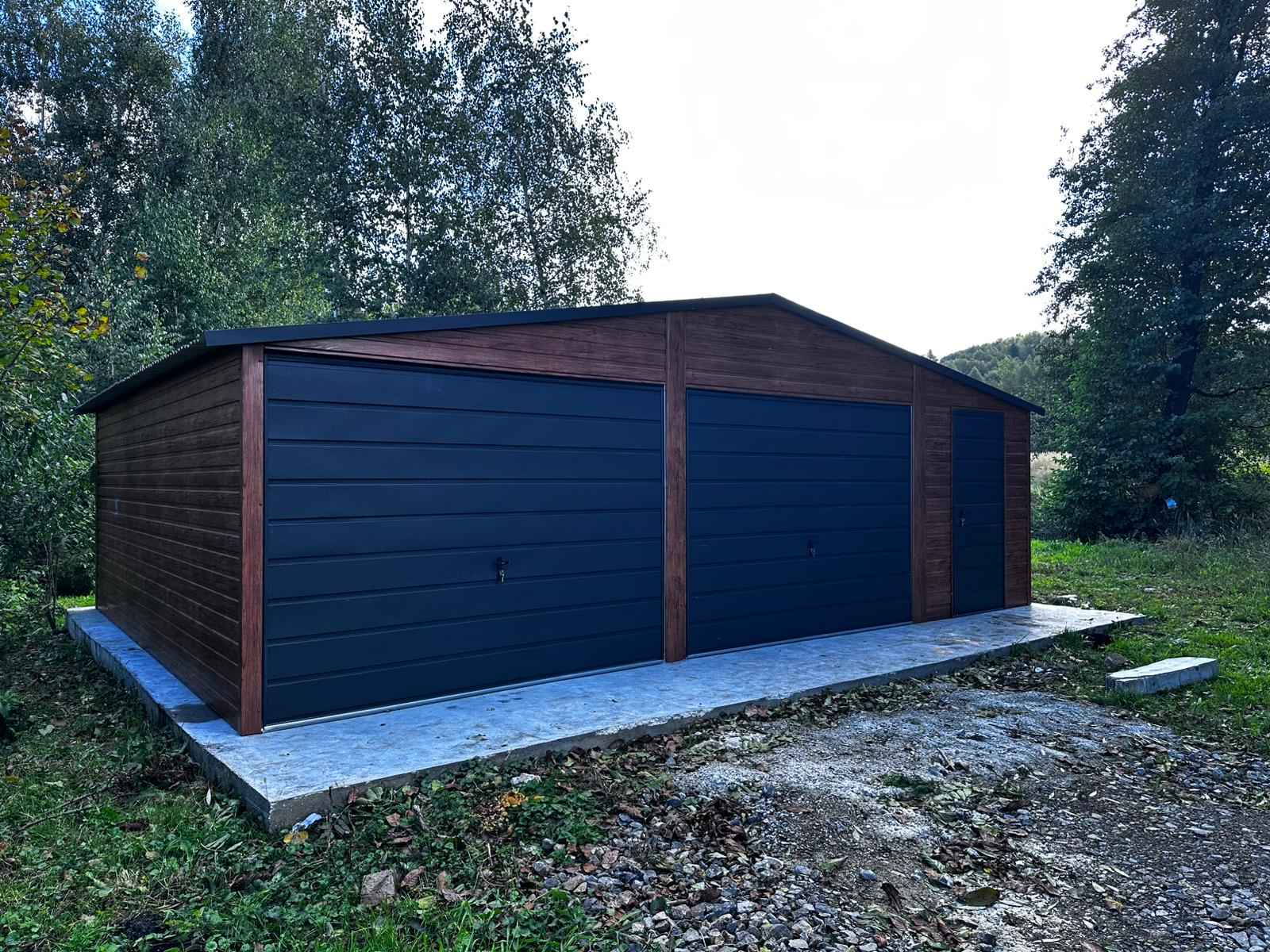 Garaż blaszany 8×5m drewnopodobny, dach dwuspadowy, bramy uchylne Wronki - zdjęcie 1