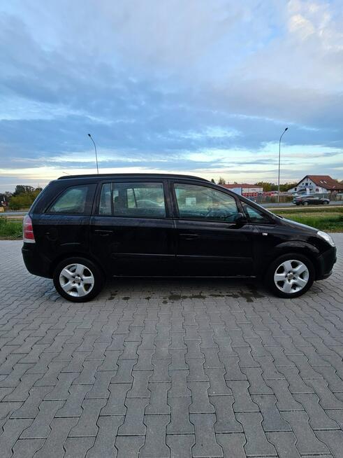 Opel Zafira Benzyna 1.6 - 7 osobowy - oplaty 2027 Głogów - zdjęcie 4