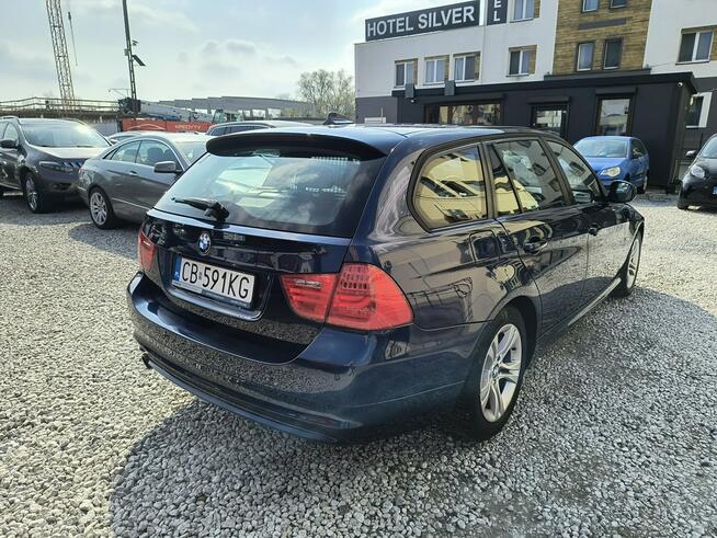 BMW 318 Automat| ALU| Tempomat| Multifunkcja| LIFT| Super Stan Bydgoszcz - zdjęcie 3