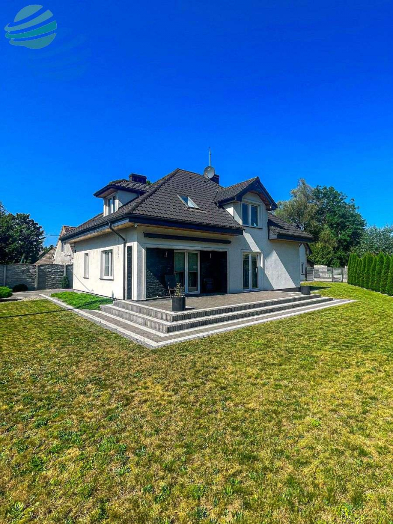 Dom wolnostojący z garażem na sprzedaż Sławno Warszkowo - zdjęcie 3