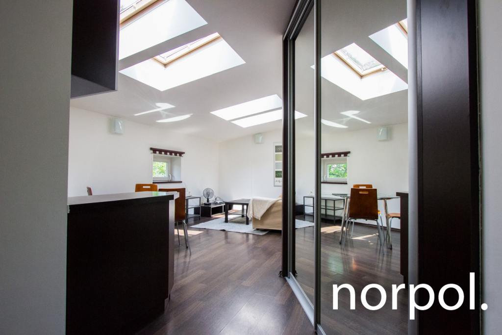 Bujwida, przytulne mieszkanie na poddaszu, 40m2 Kraków - zdjęcie 4