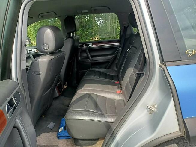 Volkswagen Touareg 3.2 V6 b+g 220km 02r 4x4 automat Tarnów - zdjęcie 6