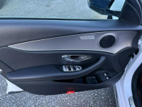 Mercedes E 200 Full-Led. Automat. Niski przebieg. Rybnik - zdjęcie 10