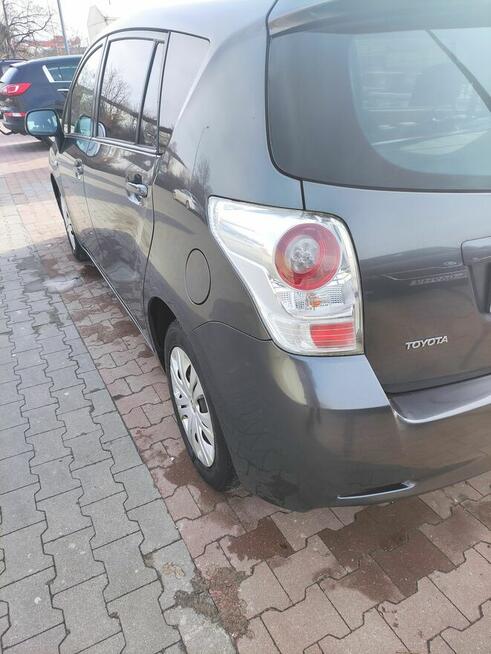 Toyota Verso 2.o D4-D Gdynia - zdjęcie 3