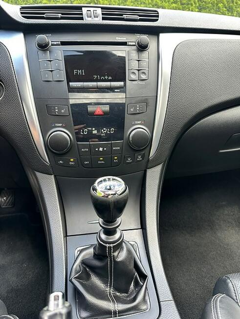 Suzuki Kizashi 2.4 4x2 178 KM Bogata wersja Keyless Go Skóry 2xPDC Wrocław - zdjęcie 8