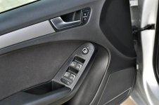 Audi A4 2.0TDI Lift Klimatronik Navi Alufelgi Parktronik Płock - zdjęcie 11