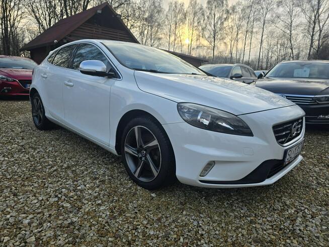 Volvo V40 2.0 5 cylindrów.Automat.Nowy Rozrząd.Skóra/Alkantara.Alu17 Sosnowiec - zdjęcie 1