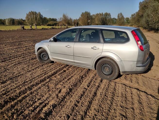 Ford Focus MK2 1.8tdci Tchórzno - zdjęcie 12