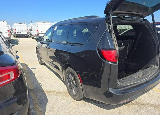 Chrysler Pacifica LIMITED / pakiet S / niski przebieg Białystok - zdjęcie 6