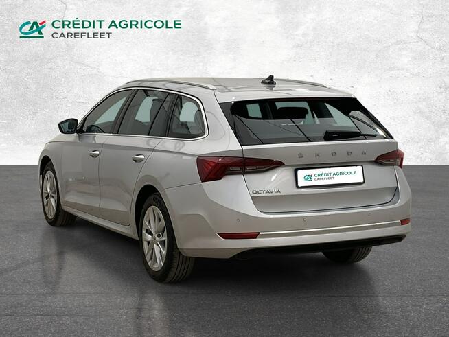 Skoda Octavia 2.0 TDI Ambition Kombi Warszawa - zdjęcie 7